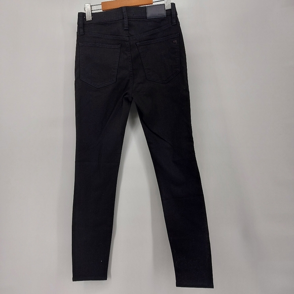 Madewell 9" Mid-Rise Skinny Jeans in ISKO Stay Black™ - Picture 8 of 12